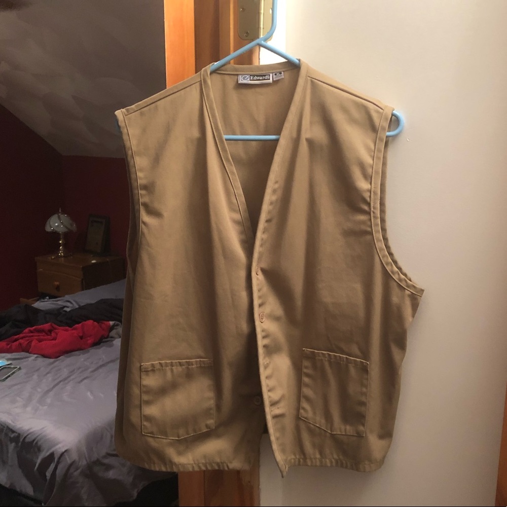 Men’s Edwards Button Down Vest